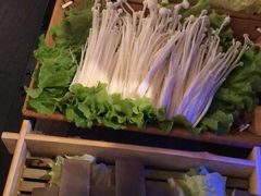 -尚尚仙·酸汤猪手·猪肚鸡火锅(华联万柳购物中心店)