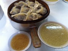 -金城包子牛肉灌汤包(台东四路店)