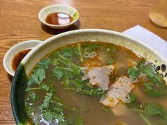 -黄阿姨锅贴大王(万航渡路店)