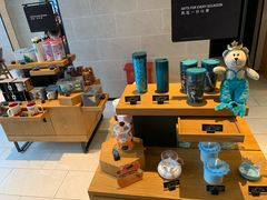 零售区-星巴克(新达汇三林店)