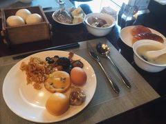 -荣誉国际酒店-云顶旋转餐厅