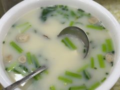 -鹏城人家海鲜酒家·23年老字号(较场尾店)