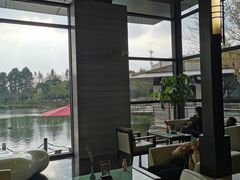 -上海怡沁园度假酒店