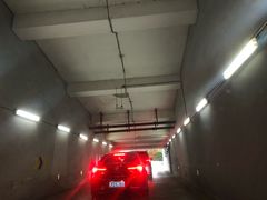 -飞洲国际广场-地下停车库