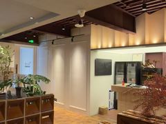-鲜入唯煮·港式海鲜牛肉火锅(金宝街店)