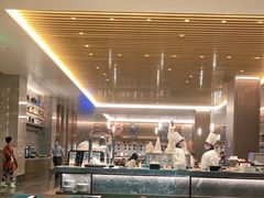 -大连星海皇冠假日酒店