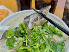 -荣晖咖啡美食(司打口店)