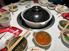 -三人行骨头王火锅(长寿店)