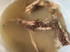 滋补参鸡汤-鑫日千里马朝鲜族小馆(总店)