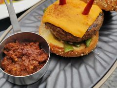 川香魔鬼肉酱辣汉堡-Lets burger非常汉堡·环球风味(蓝色港湾店)
