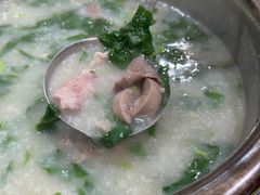-标记美食新鲜猪杂(兴南大道店)
