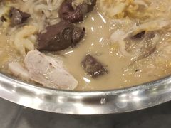 东北杀猪菜-东北农家小院(定西路店)