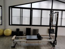 -无界瑜伽普拉提