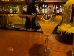 -城墙外BAR