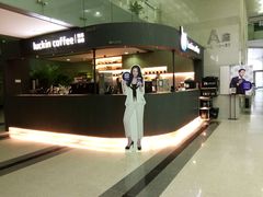 -瑞幸咖啡(尚都国际店)