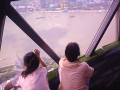 -东方明珠·空中旋转餐厅