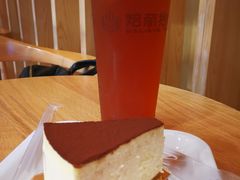 -焙丽拾光(麦凯乐直营店)