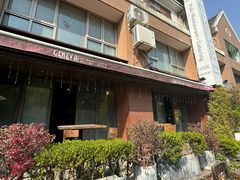 -Geneva日内瓦餐厅(西郊宝成花苑店)