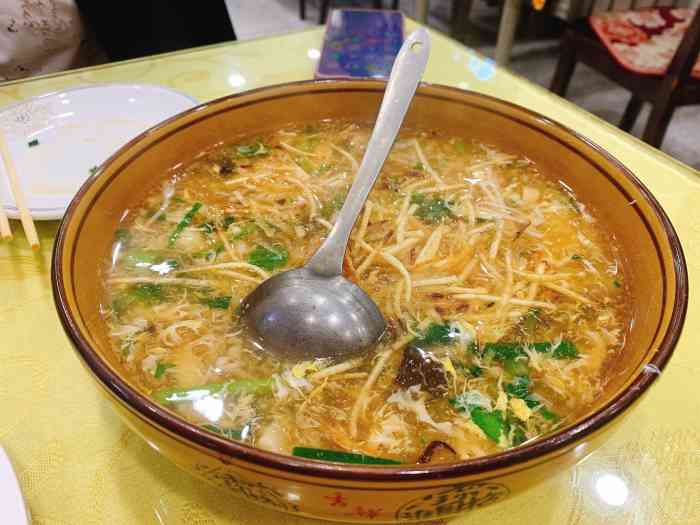 小锅饭豆腐馆(太原街店)