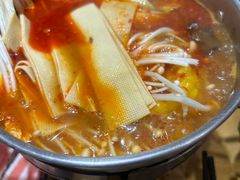 -南城香·饭香串香馄饨香(青年路店)