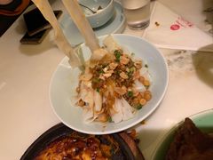 -弄堂里(西溪龙湖天街店)