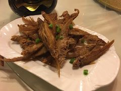 -沈家门海鲜夜排档(东港店)