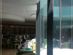 -广州市白云区图书馆