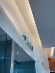 -JUVA欧华医美连锁