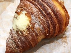 泡芙羊角-OUR Bakery(SKP-S店)