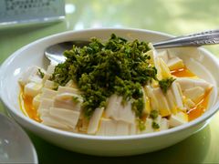 香椿拌豆腐-君来梁溪饭店-餐厅