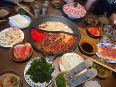 -萍姐火锅·公路夜市(武汉首店)