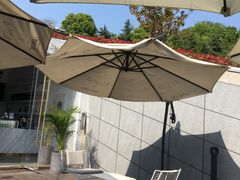 -UNI UNI(环亚凯瑟琳店)