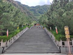 -鸡鸣山旅游景区