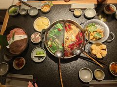-三出山火锅(南京万象天地店)