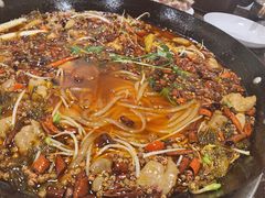 -鸿顺老铁锅美蛙鱼府(解放碑店)