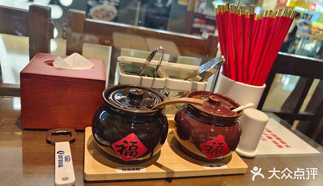 带爸爸妈妈来吃都夸我懂事了