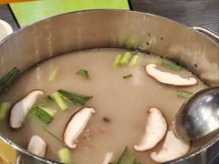 -四季喧黔味豆米火锅(万达广场店)