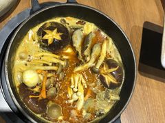-呷哺呷哺 黄金牧场 (新中关购物中心店)