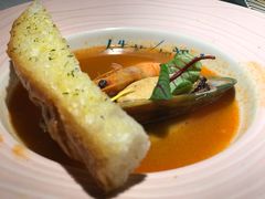 东阴功海鲜汤-蜜桃花开·中西融合菜E&W(南长街店)