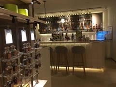 -théATRE 茶聚场(王府中環店)