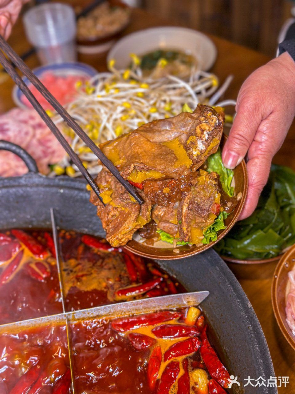 观音桥平价的老火锅~本地人直呼正宗！！