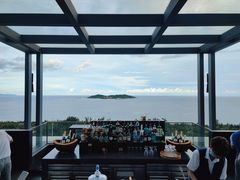 -瑰丽酒店·海吧·天际下午茶·现场DJ·天台酒吧