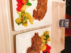 -必胜客(东大桥店)