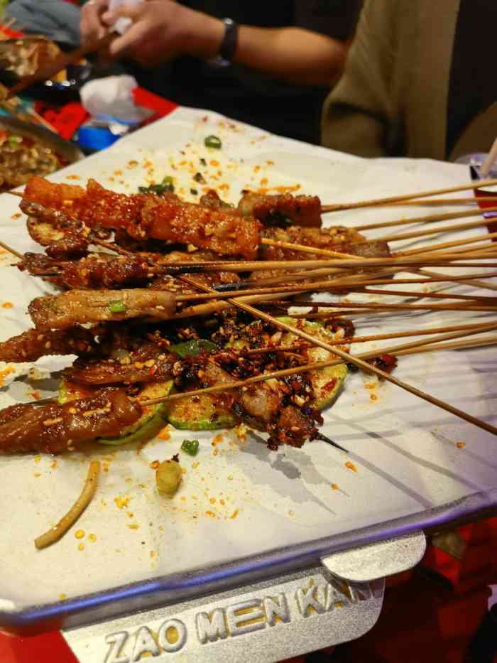 灶门坎卤味烧烤(太古里店)