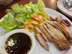 -Dang restaurant (patong phuket)