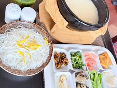 -丽江悦榕庄酒店-明月·雪山庭院餐厅