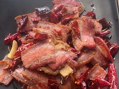 -隔壁老王·家常云南菜(花巷店)