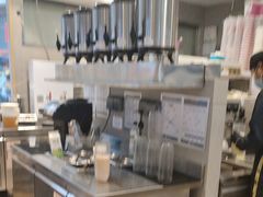 -霸王茶姬(金港国际店)