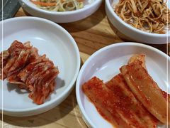-24 新村雪浓汤(长白山烤肉店)