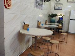 用餐区-信行丰炖品皇店(光孝路店)